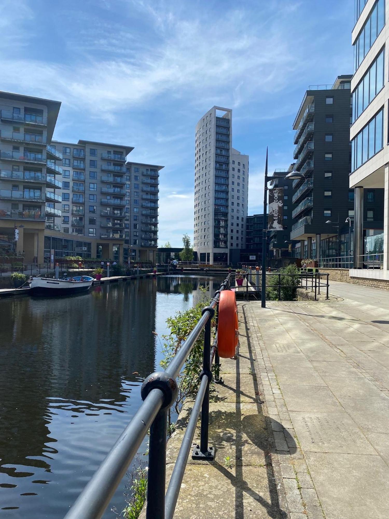 Leeds Dock Apartment Bagian luar foto